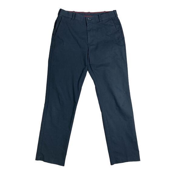 IZOD Men's Black‎ Straight Leg Pants Size 30x30 Work Dress Business Casual - Picture 1 of 9